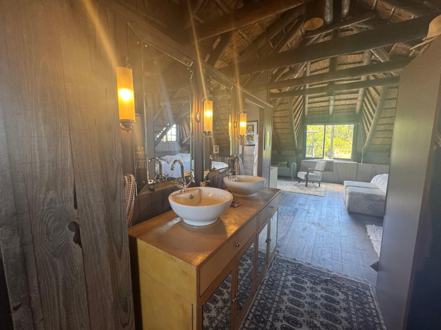 6 Bedroom Property for Sale in Sedgefield Rural Western Cape